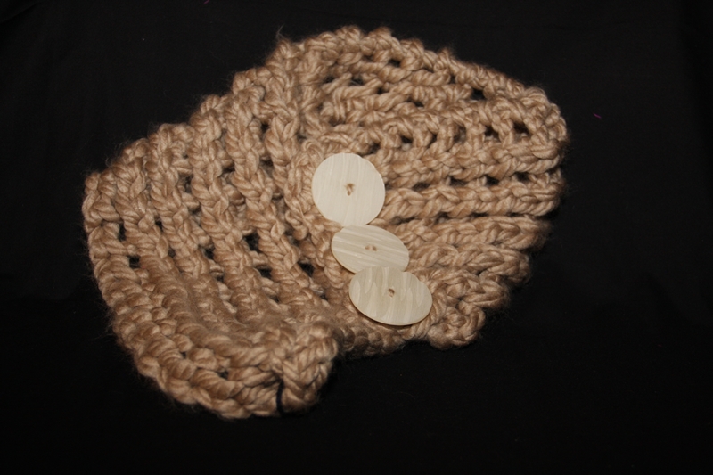 beige-gebreide-serp
